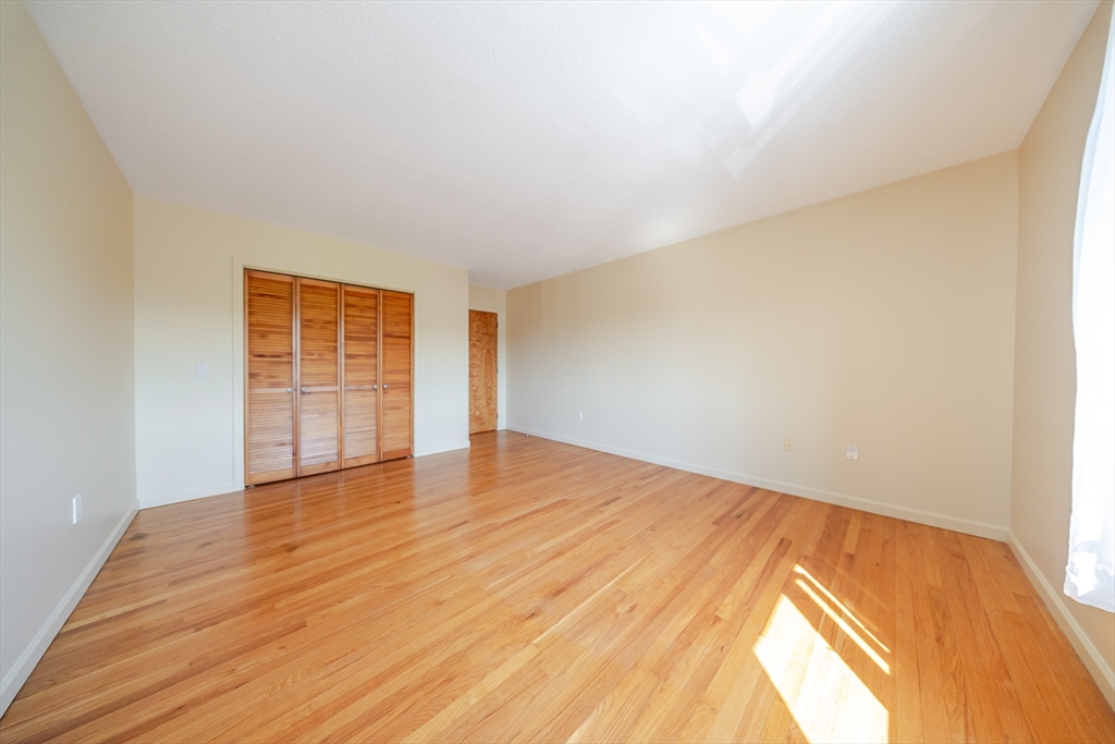 351 Pleasant St # 9 Property Photo 16