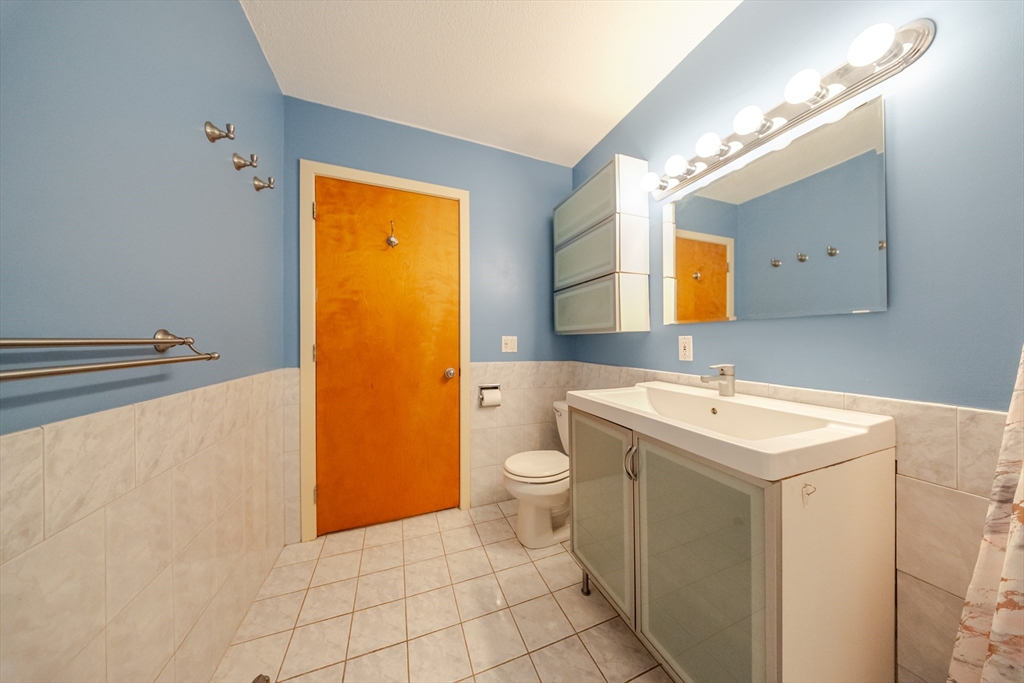 351 Pleasant St # 9 Property Photo 19