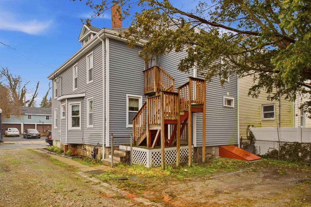 184 Summer St Property Photo 29
