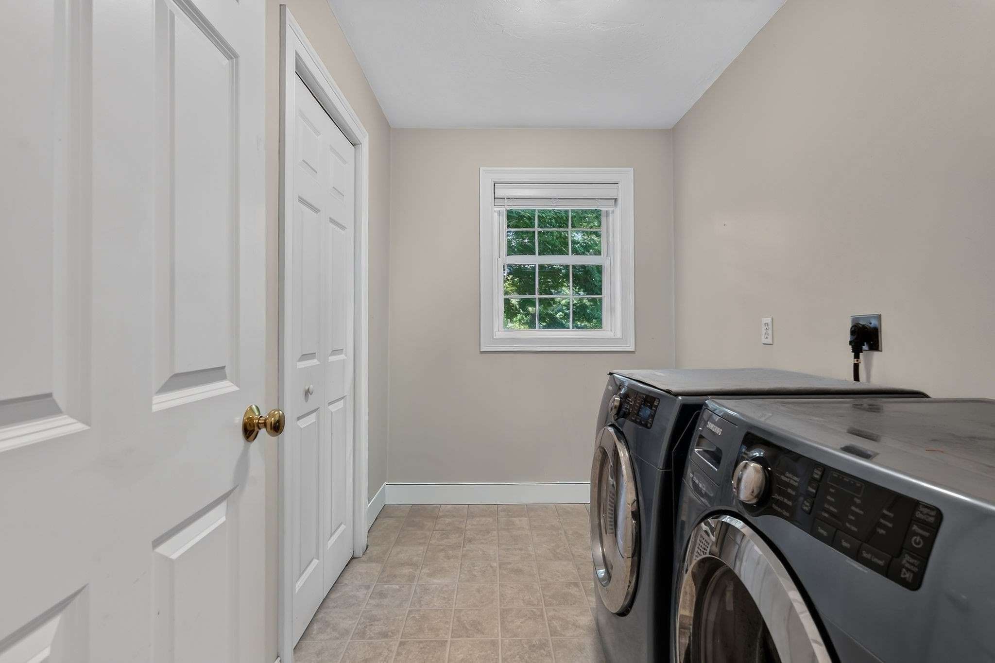 100 Mechanic St Property Photo 18