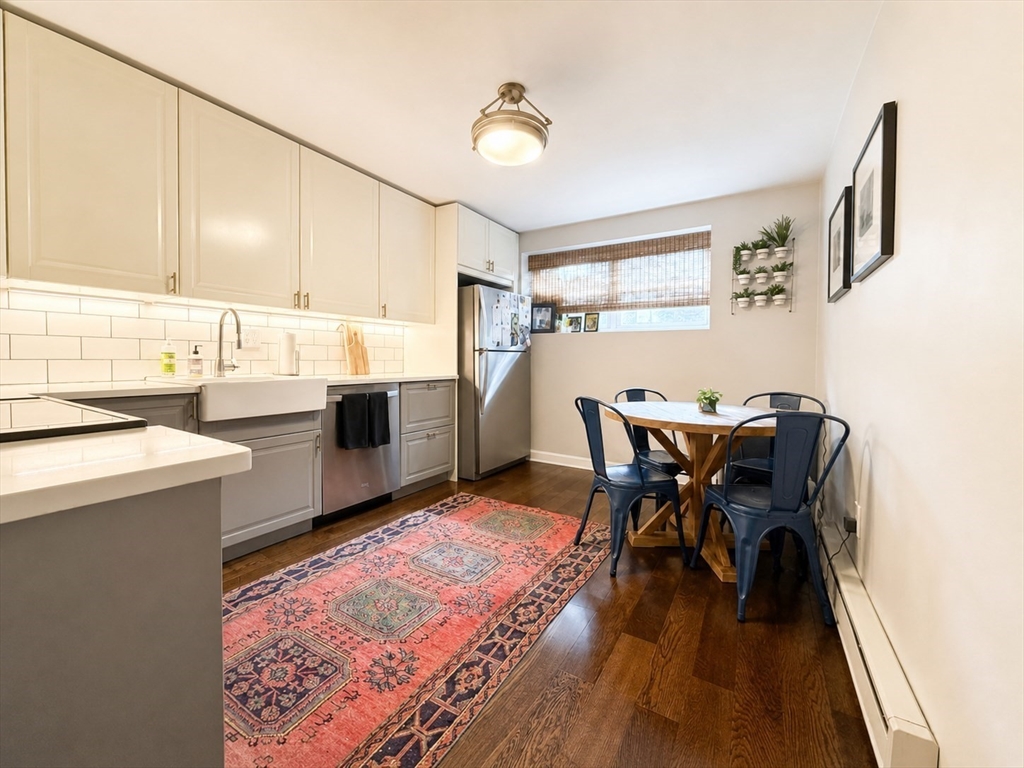 1185 Adams St # 2 Property Photo 8