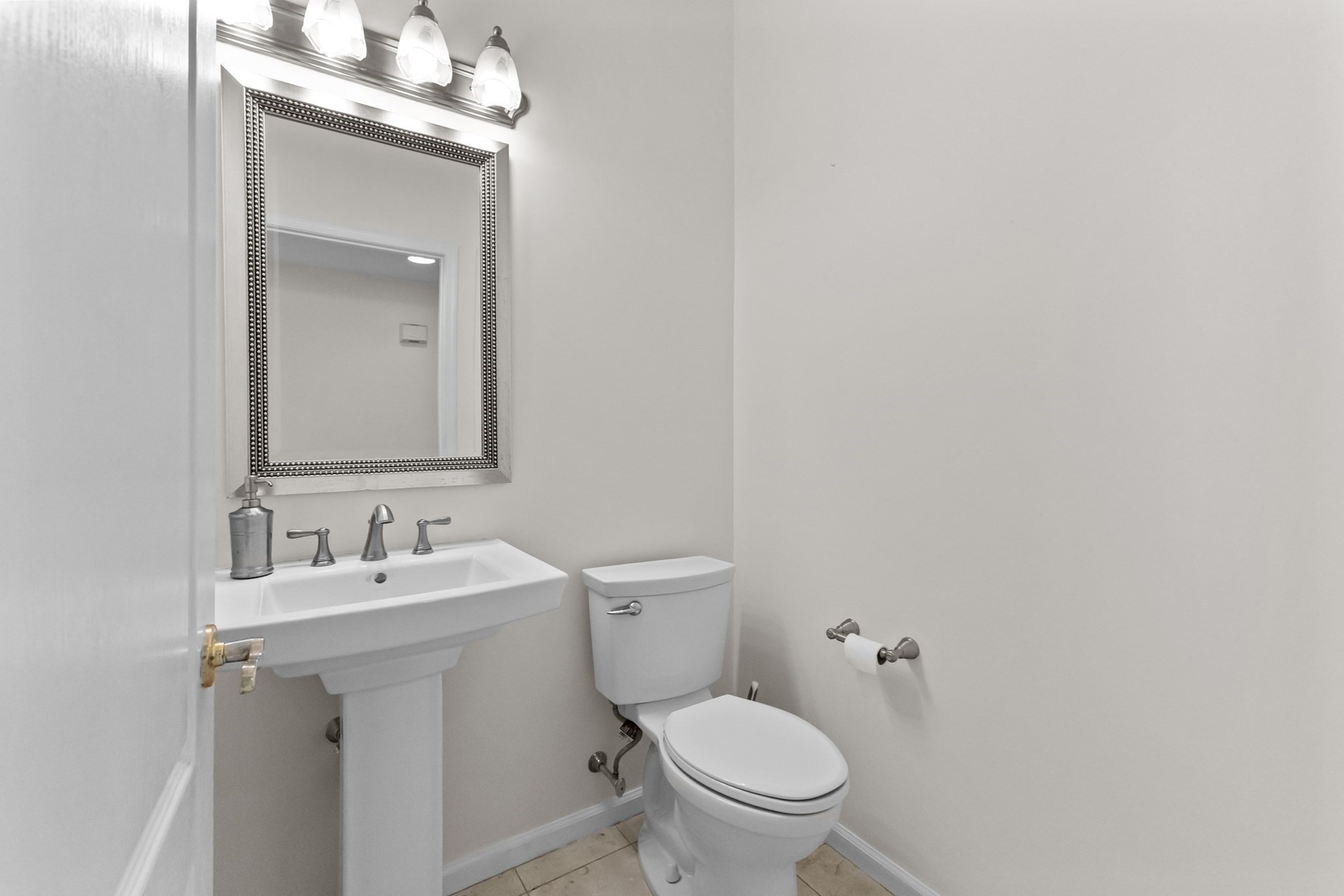 10 Hemingway St Property Photo 20