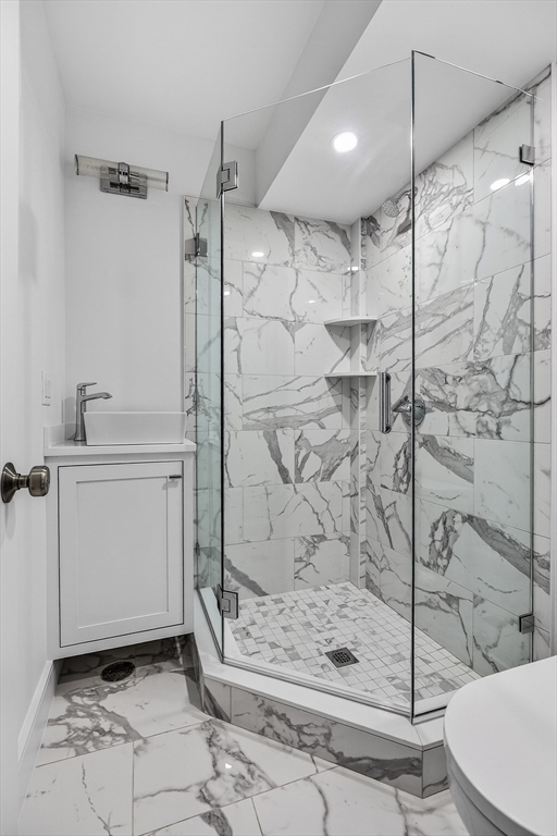149 Charles St # 6 Property Photo 10