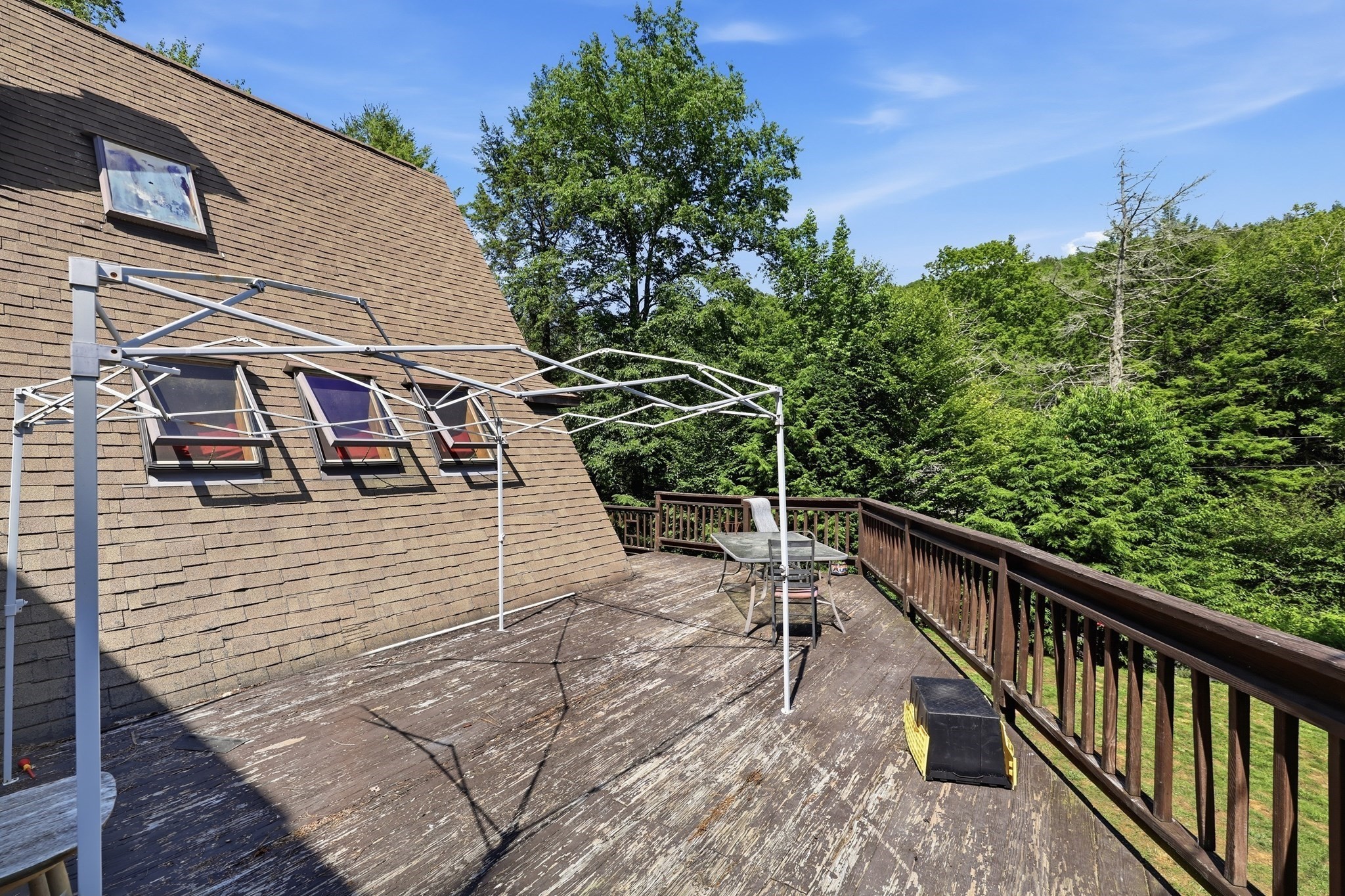 143 River Rd Property Photo 3