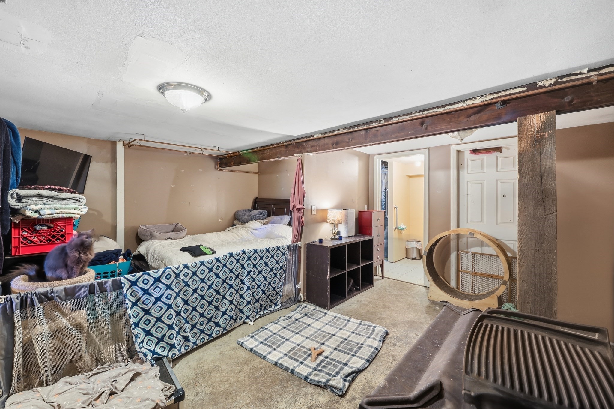 143 River Rd Property Photo 29