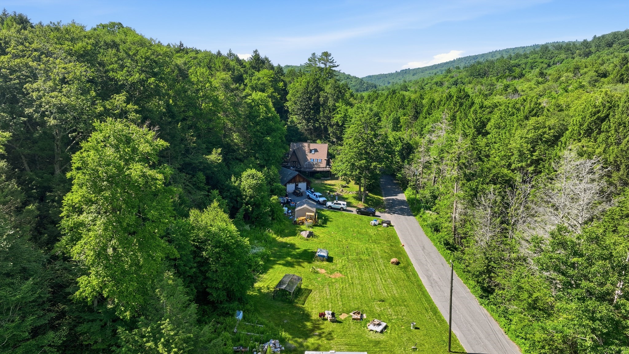 143 River Rd Property Photo 40