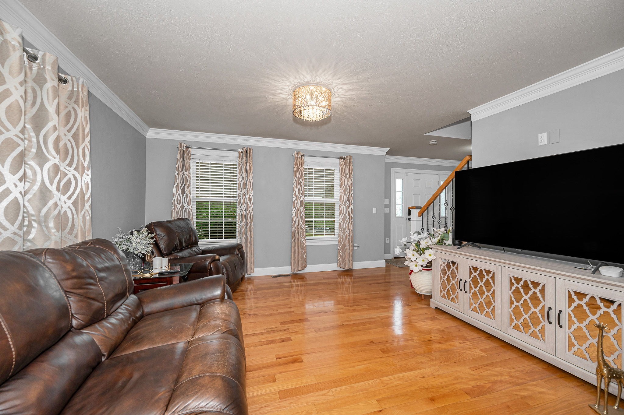 61 Saddle Rd Property Photo 16