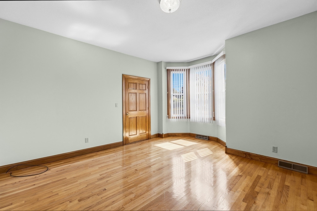 167 Center St Property Photo 22