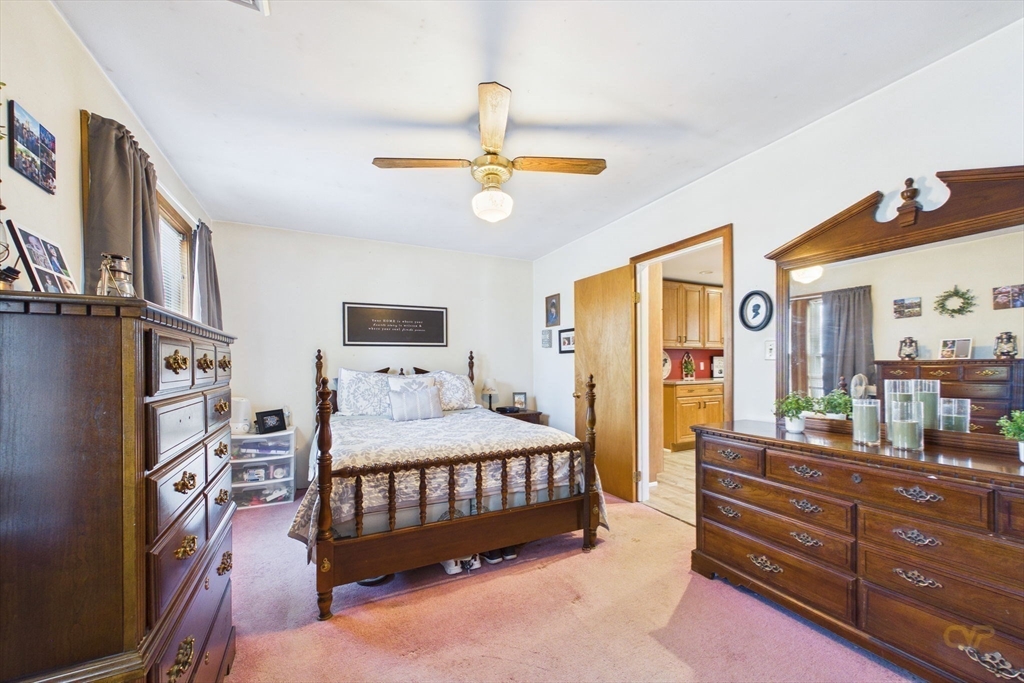 28 Hancock St Property Photo 16