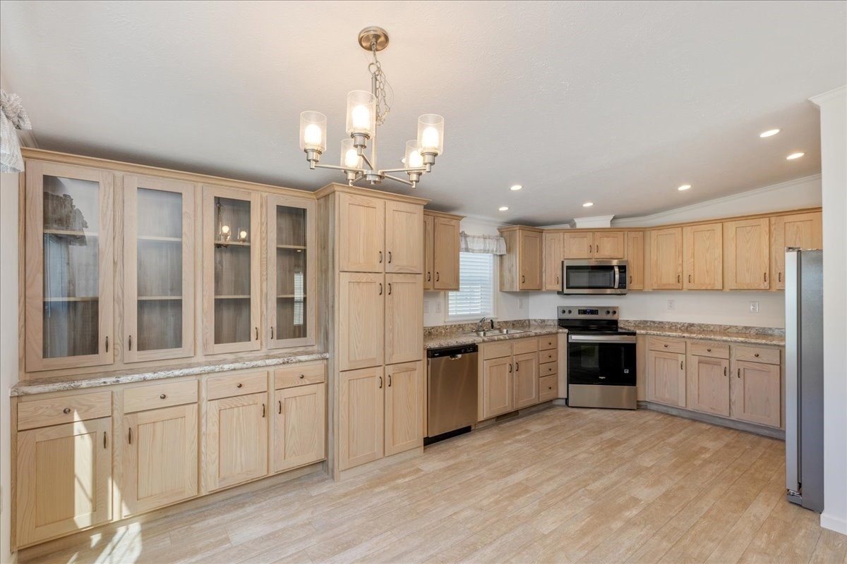 29 Lowell # 24 Property Photo 8