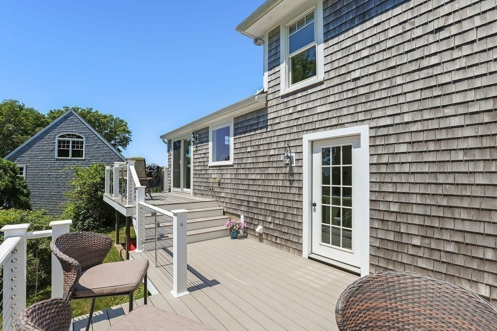 20 Burg Ave Property Photo 29