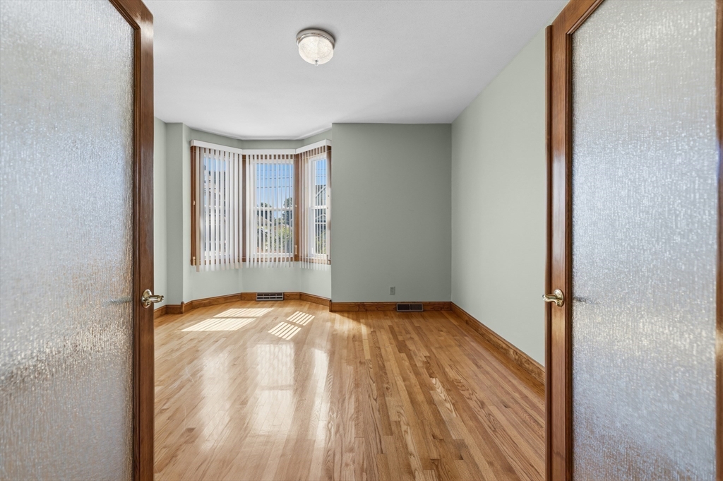 167 Center St Property Photo 20