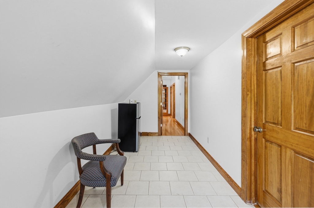 167 Center St Property Photo 32