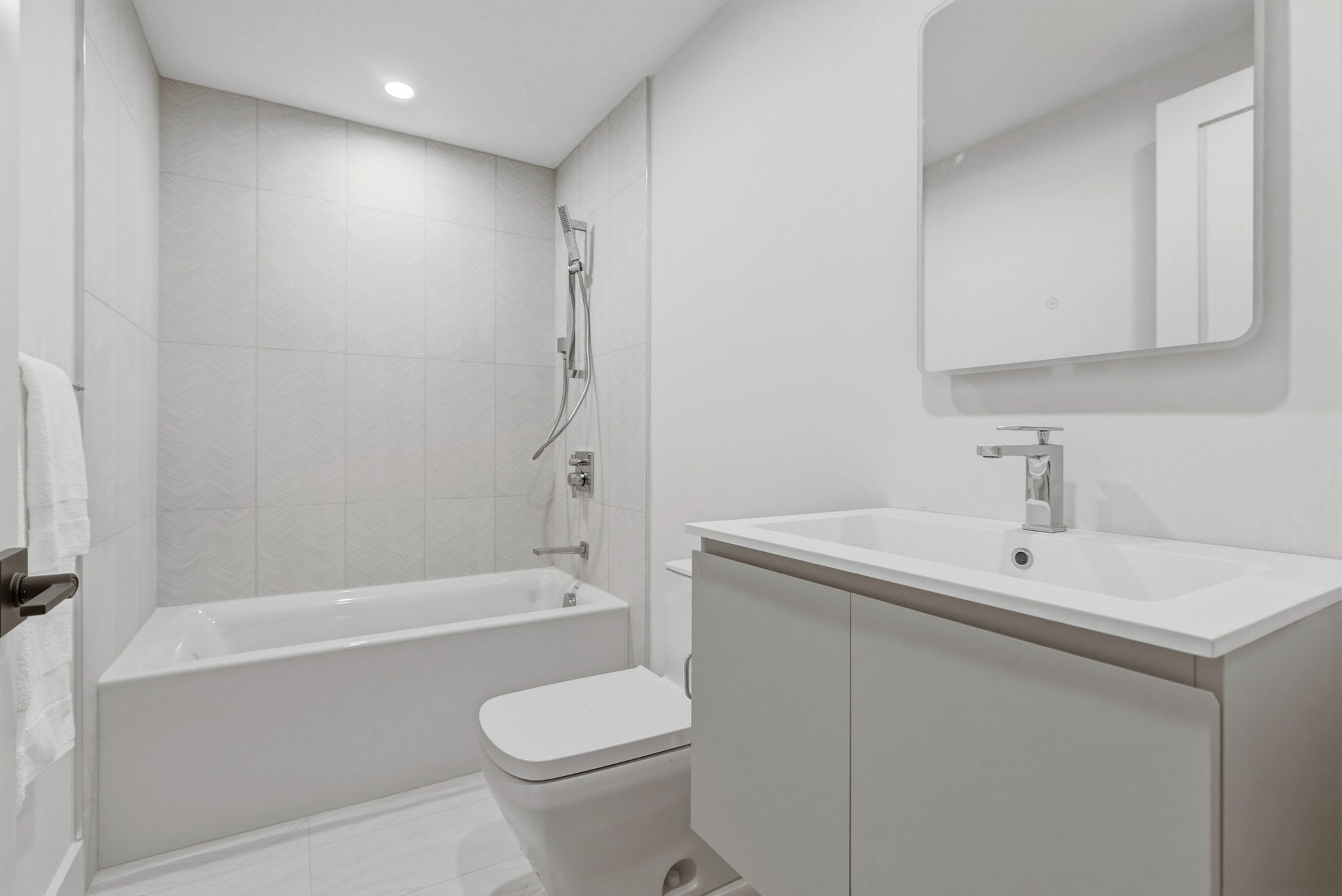 118 B Street # 302 Property Photo 10