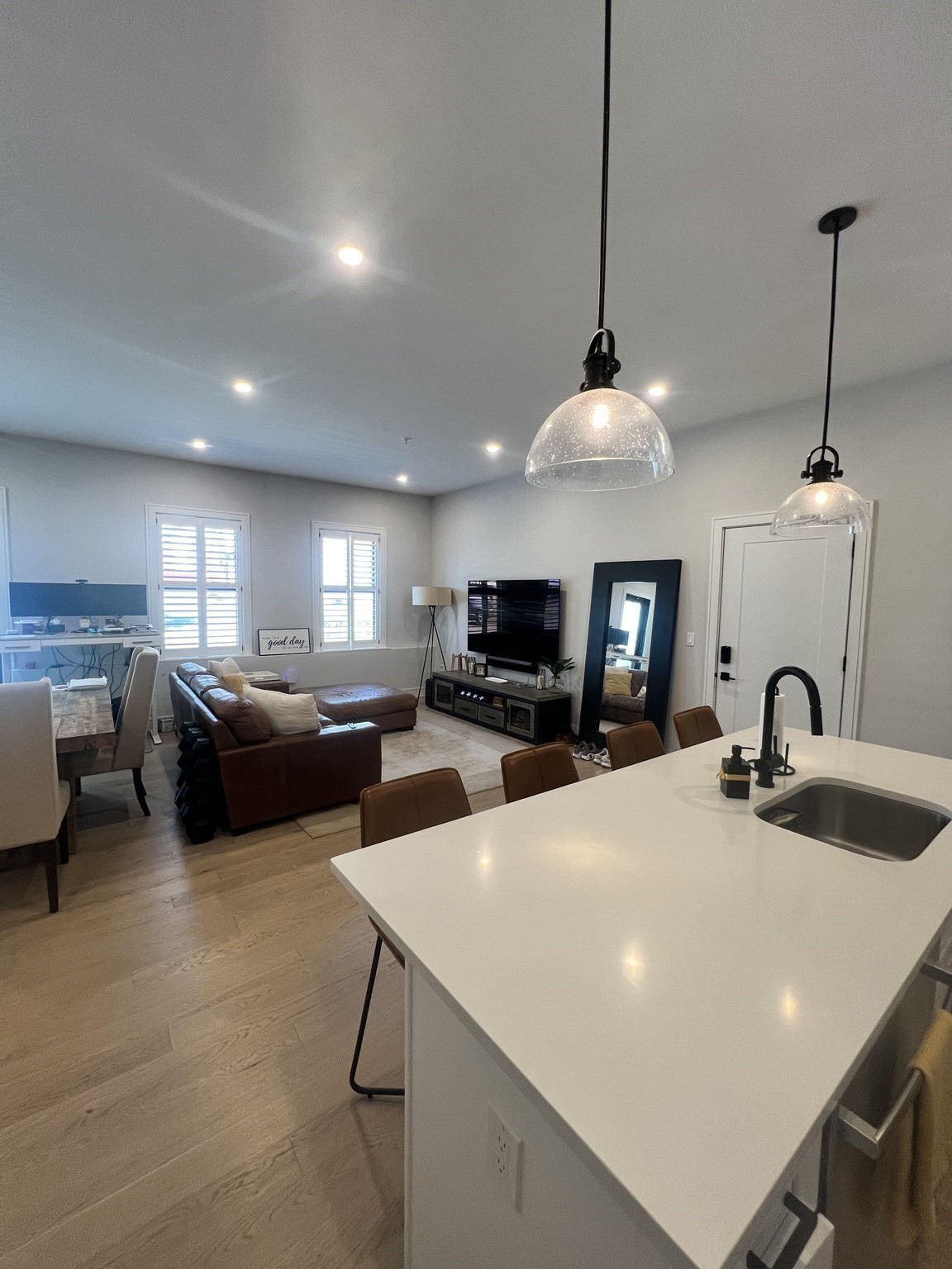 37 Horace # 102 Property Photo 1