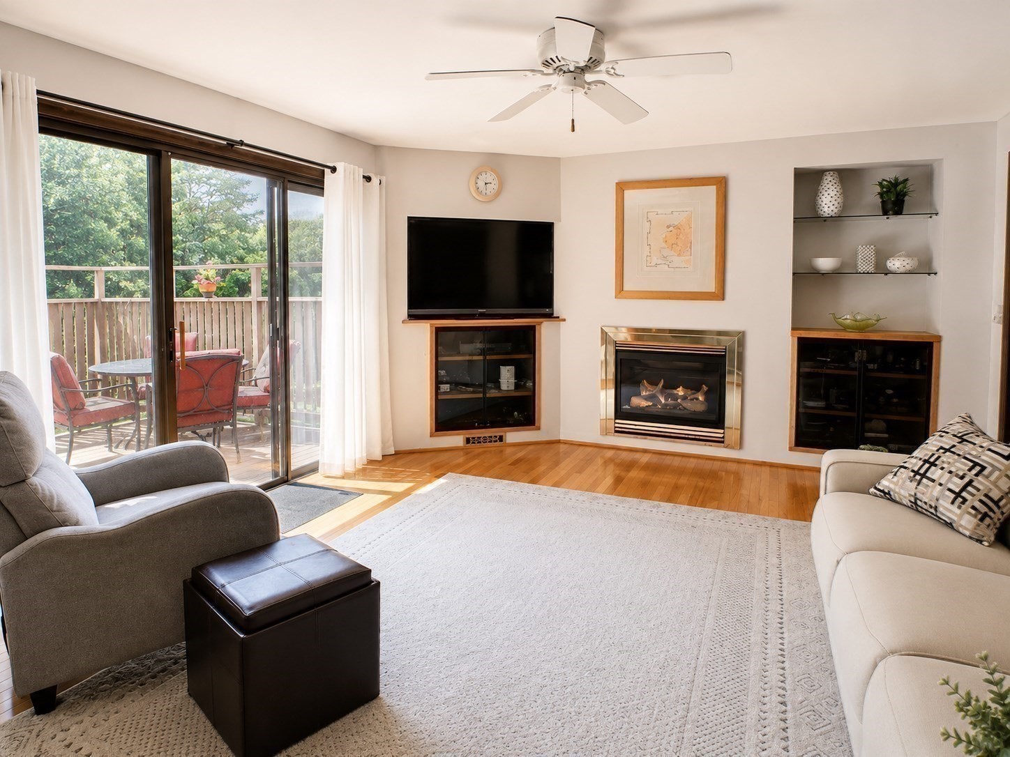 6 Gary Dr Property Photo 3