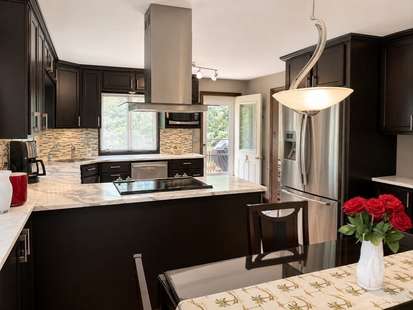 6 Gary Dr Property Photo 5