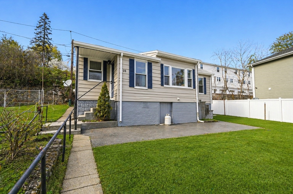 25 Johnson St Property Photo 1