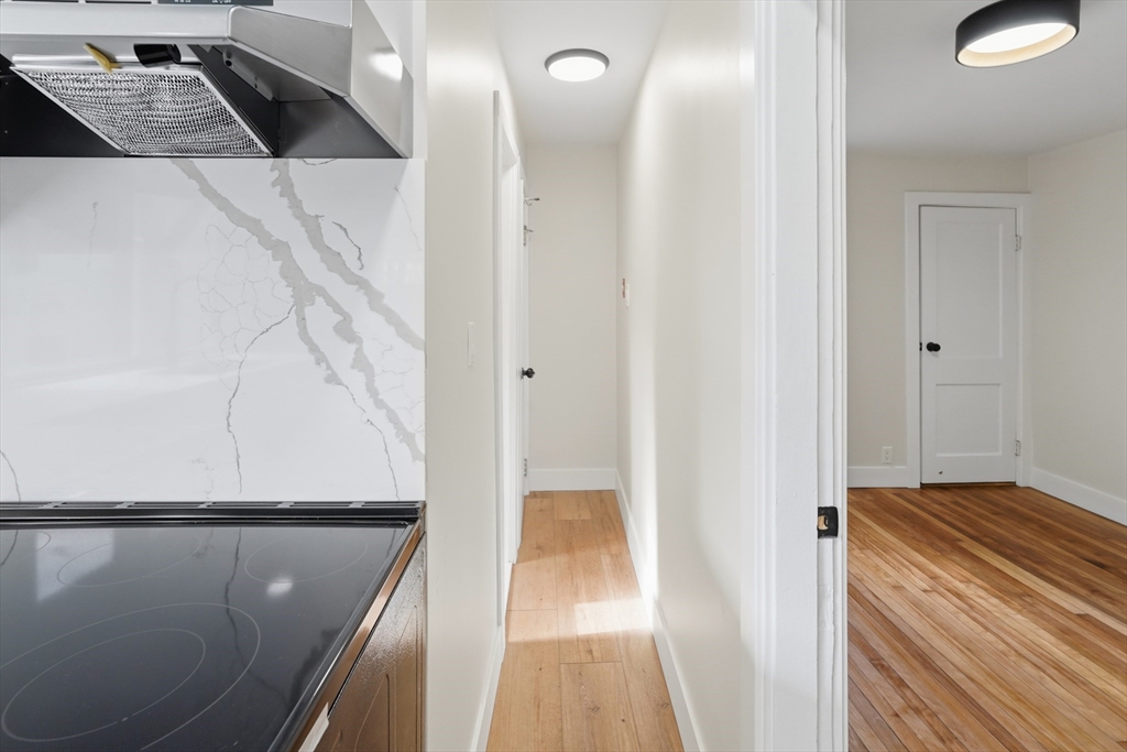 25 Johnson St Property Photo 14