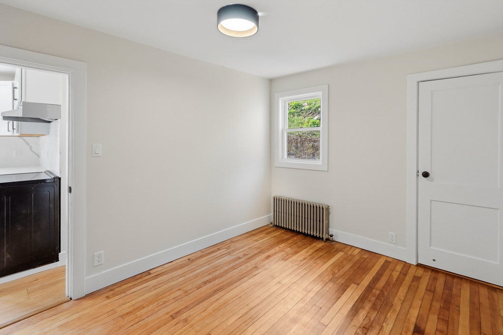 25 Johnson St Property Photo 16