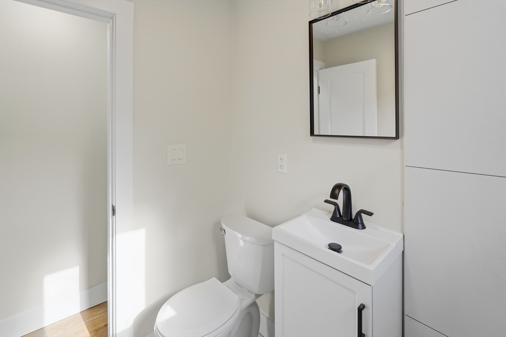 25 Johnson St Property Photo 19