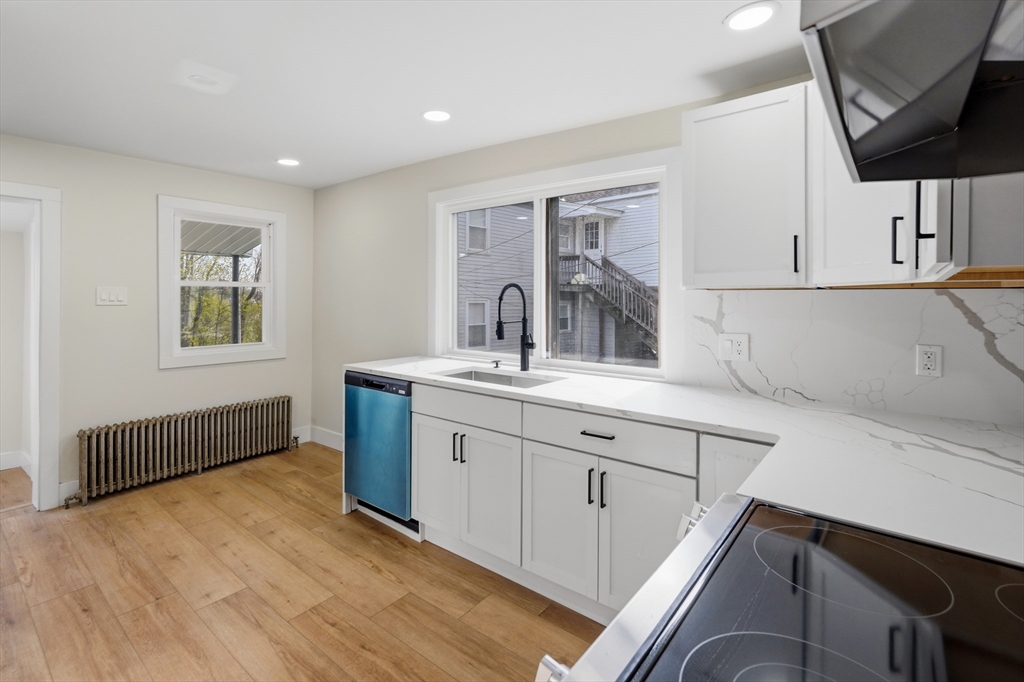 25 Johnson St Property Photo 20