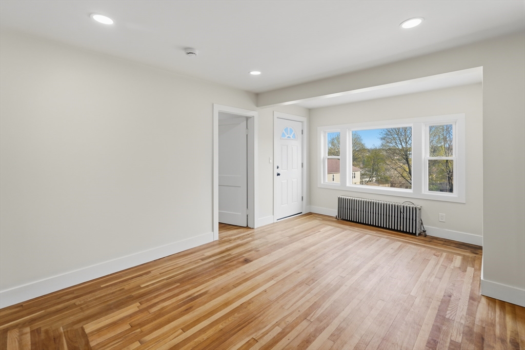 25 Johnson St Property Photo 22