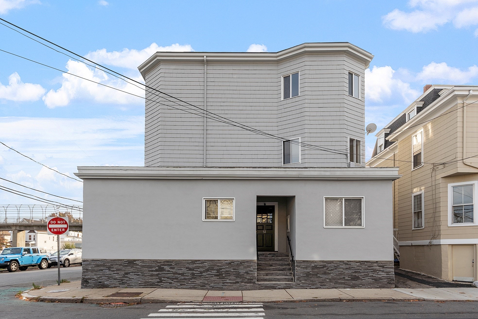 44 Dana # 2 Property Photo 21