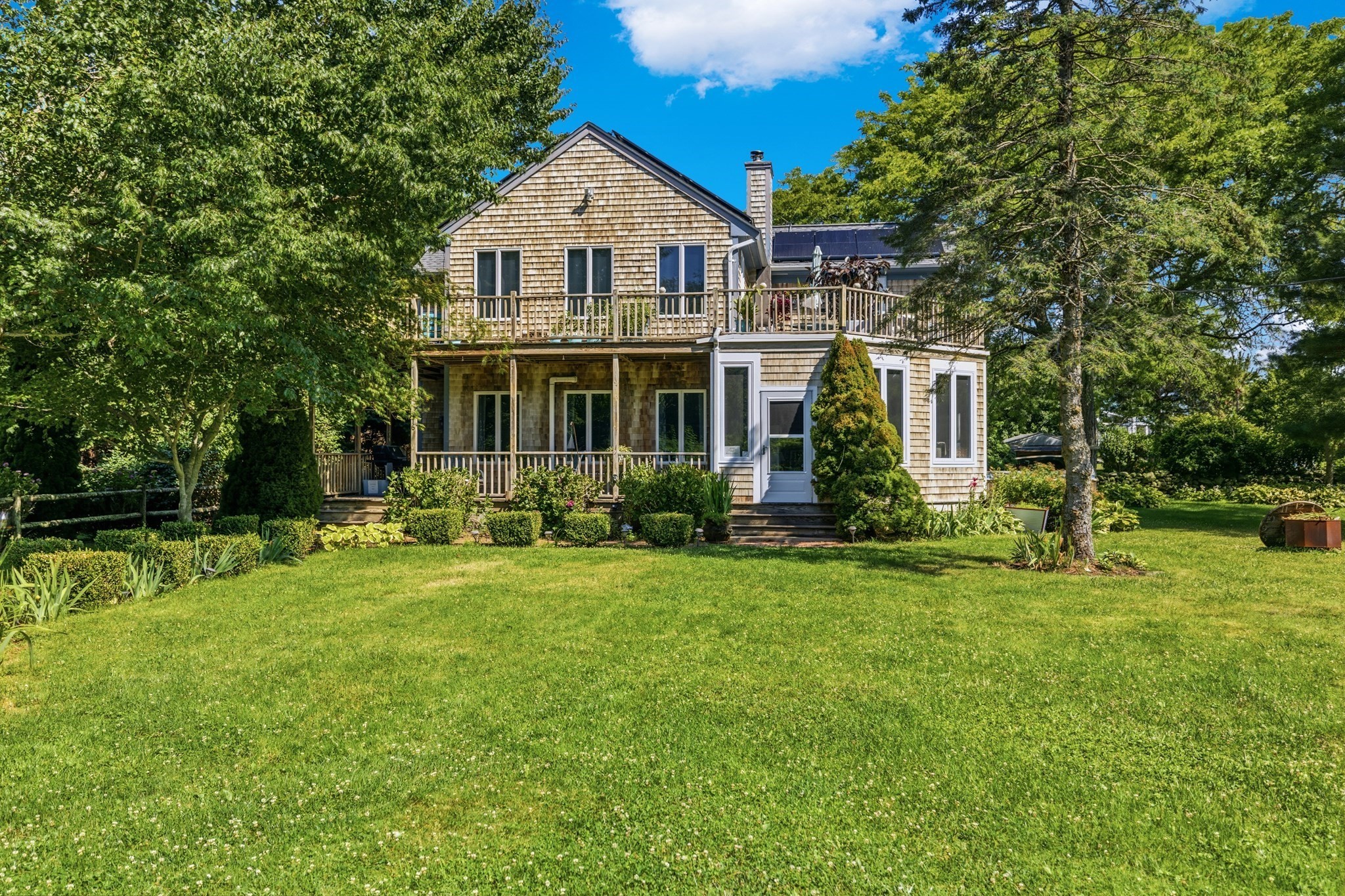 476 Sconticut Neck Rd Property Photo 1