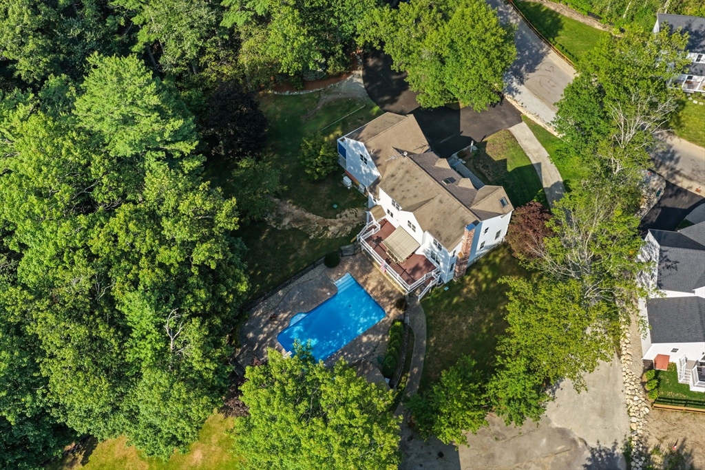 1 Pat Rose Way Property Photo 4