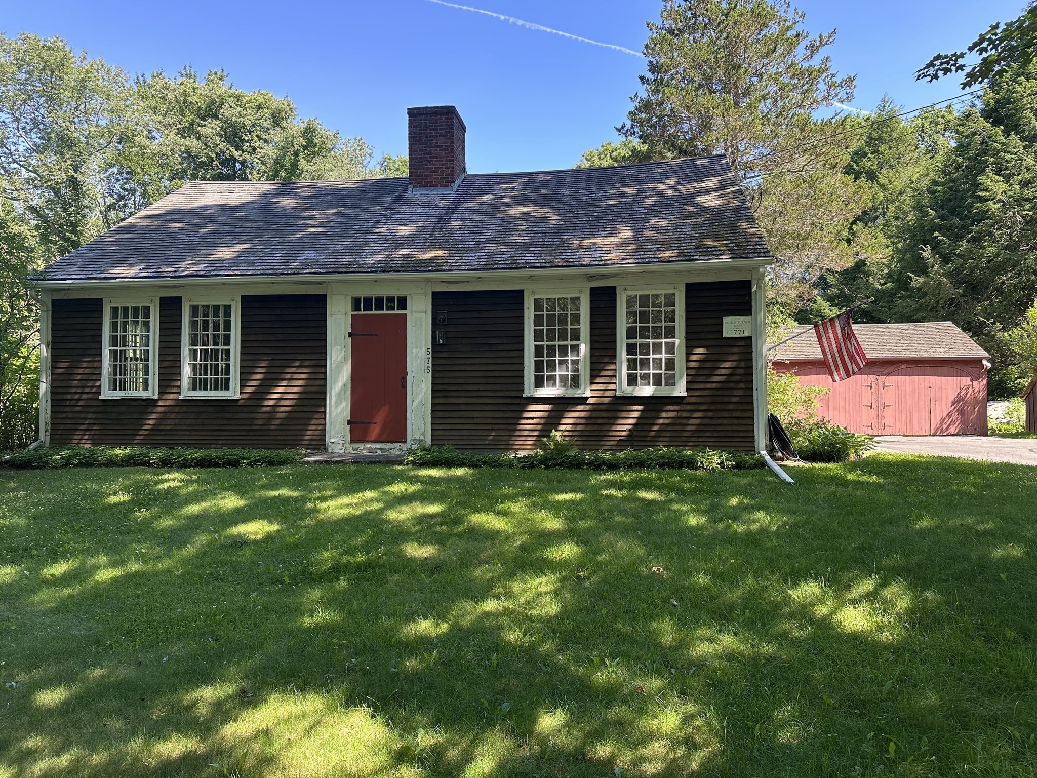 575 Old West Brookfield Rd Property Photo 2