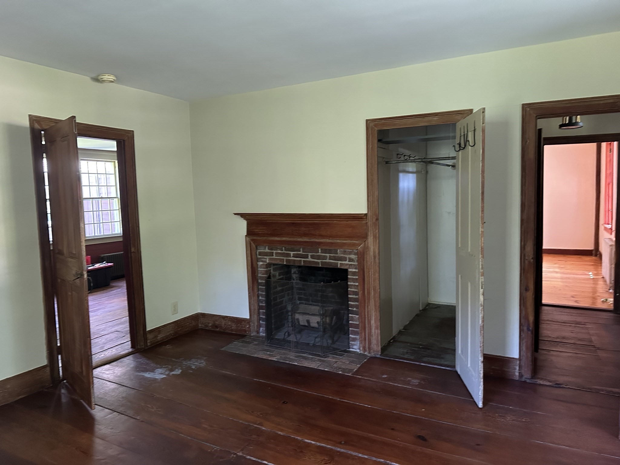 575 Old West Brookfield Rd Property Photo 16