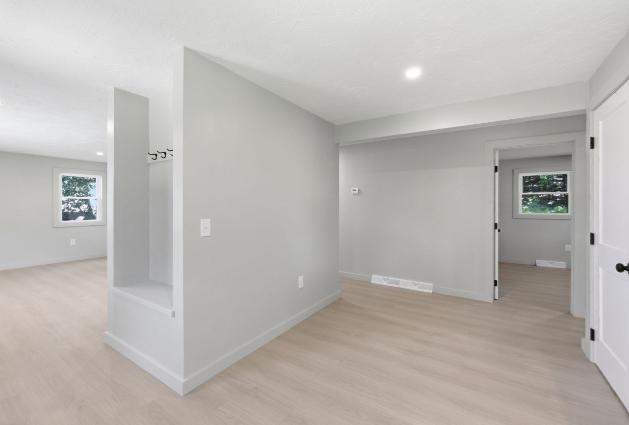 71 Beech St Property Photo 18