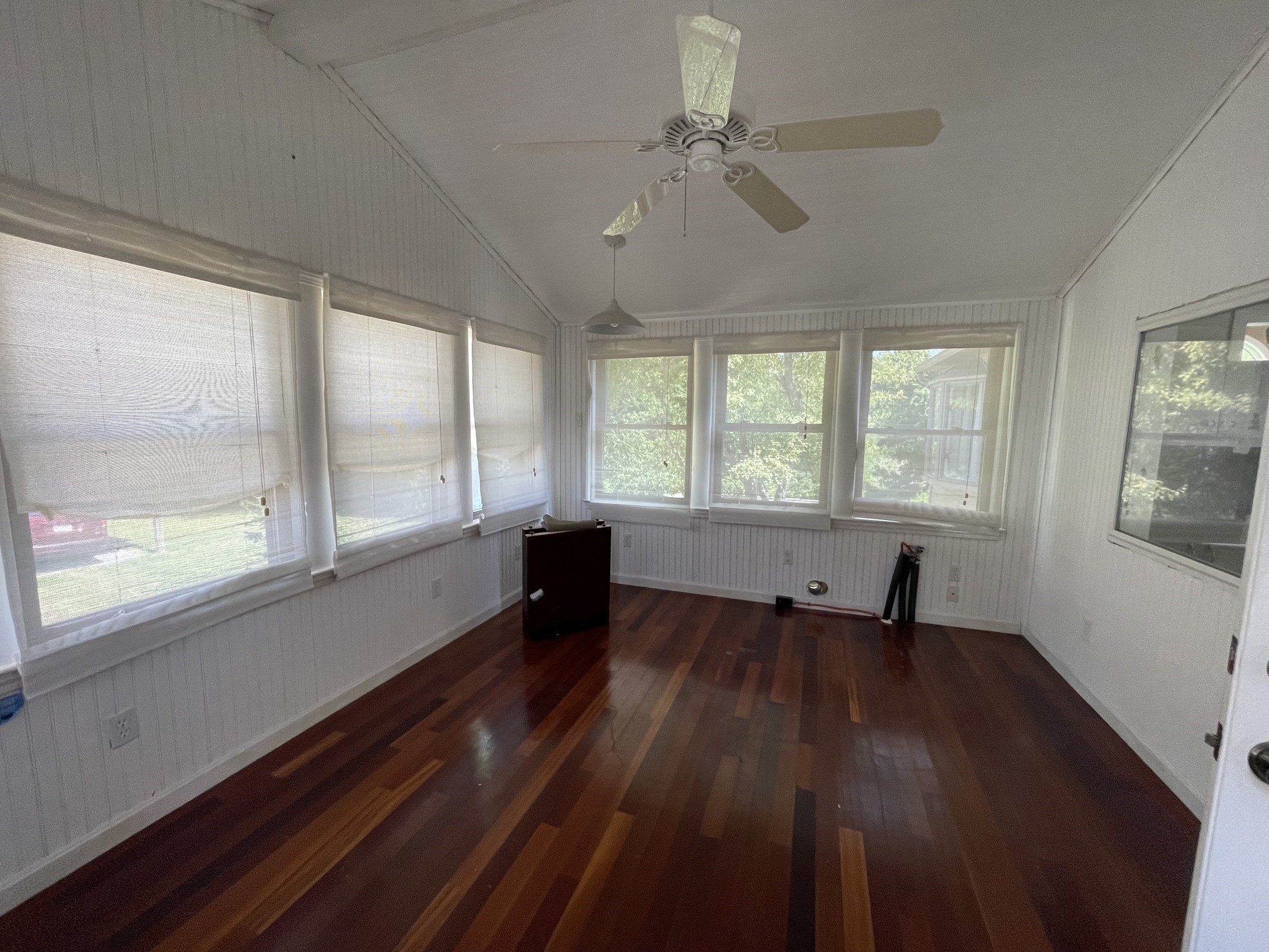 55 Barbara Ave Property Photo 17