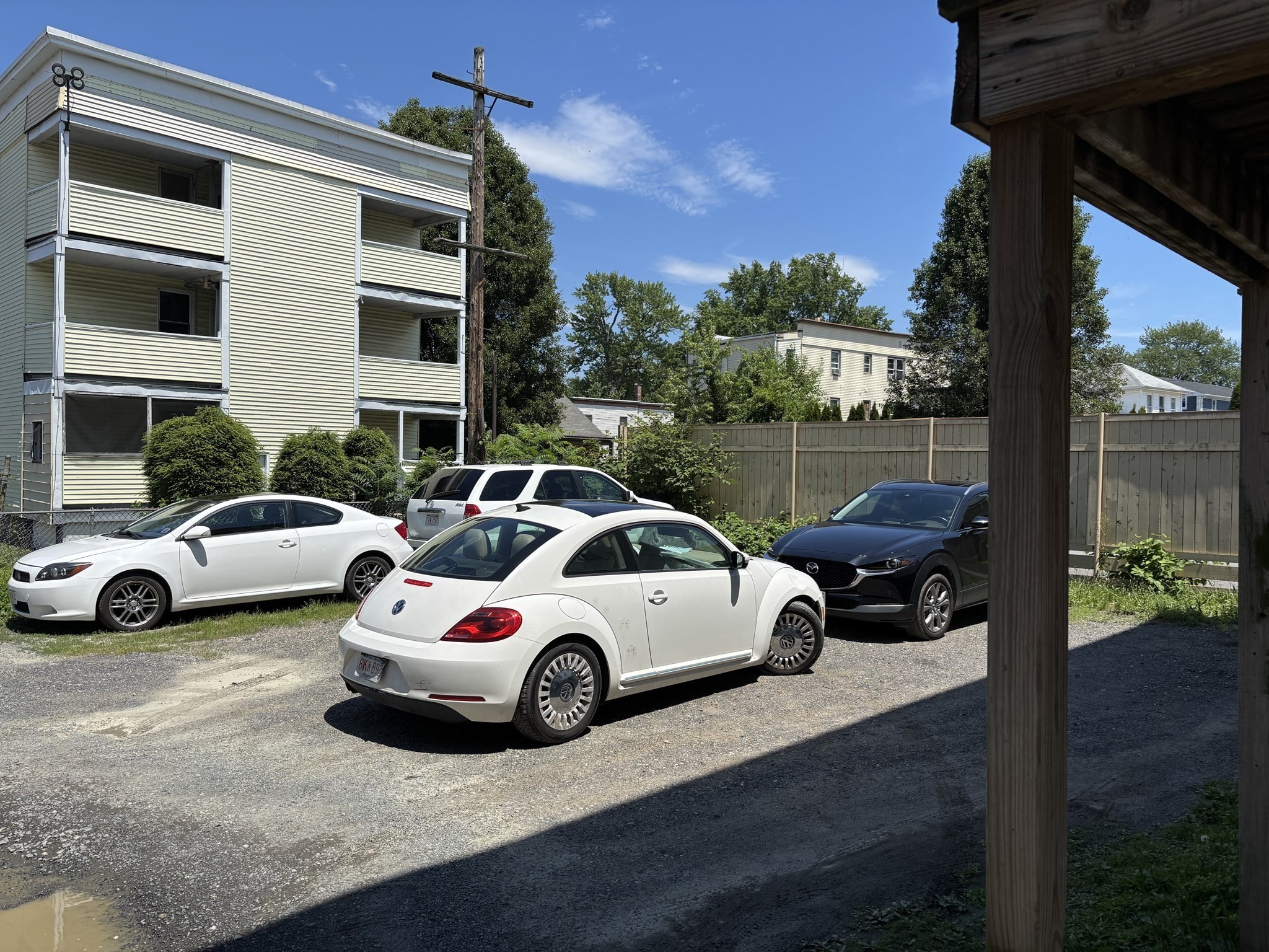 32 Nassau St Property Photo 3