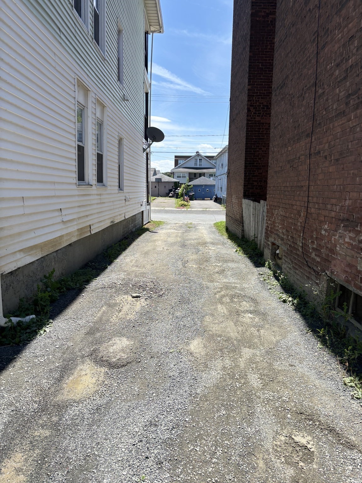 32 Nassau St Property Photo 4