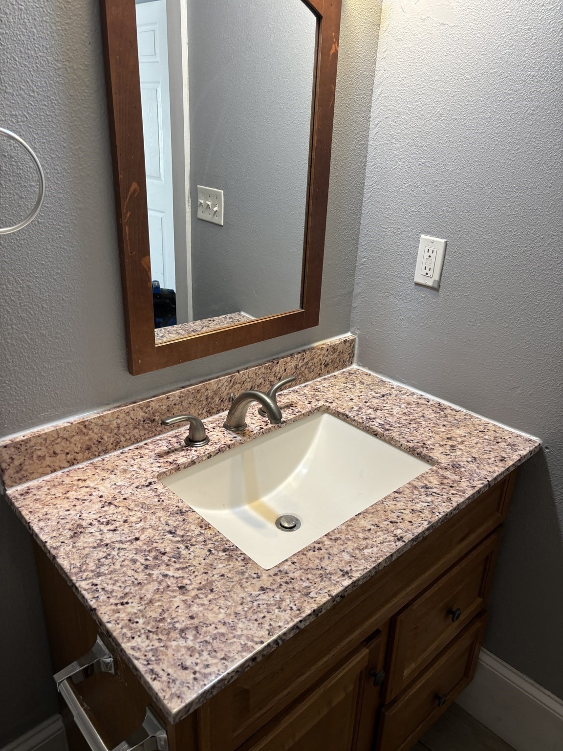 32 Nassau St Property Photo 17