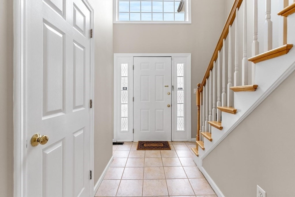 35 Tea Party Way Property Photo 4