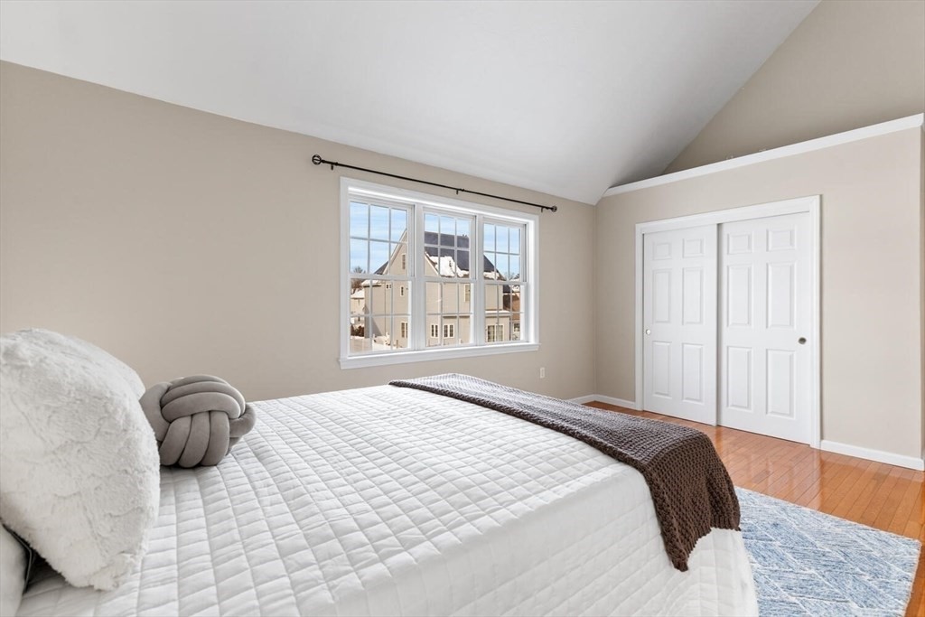 35 Tea Party Way Property Photo 8