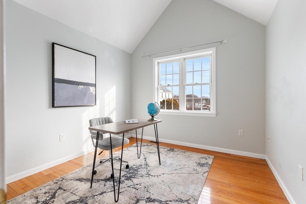 35 Tea Party Way Property Photo 10