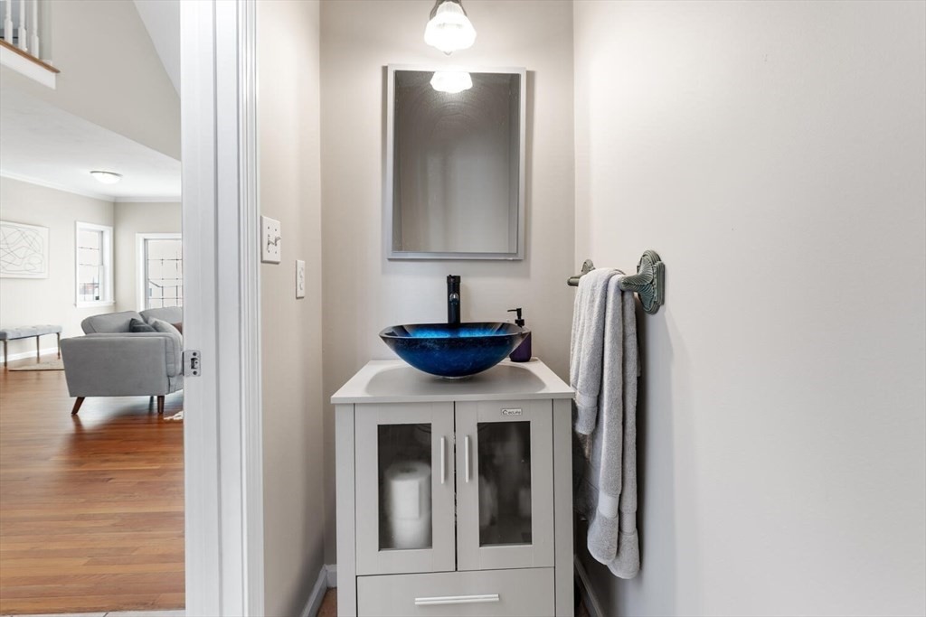 35 Tea Party Way Property Photo 16