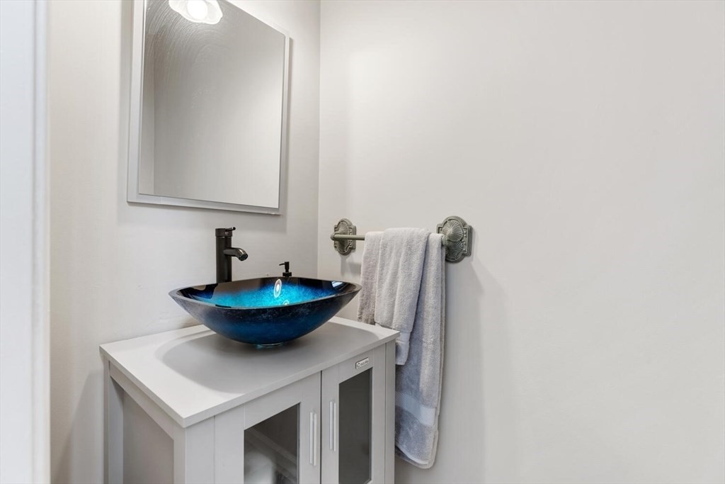35 Tea Party Way Property Photo 17