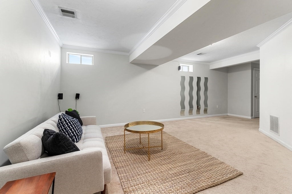 35 Tea Party Way Property Photo 33