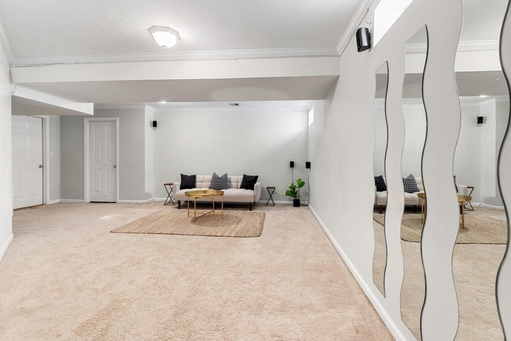 35 Tea Party Way Property Photo 34
