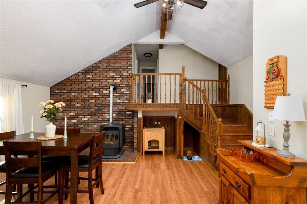 1 Pine Lane Property Photo 12