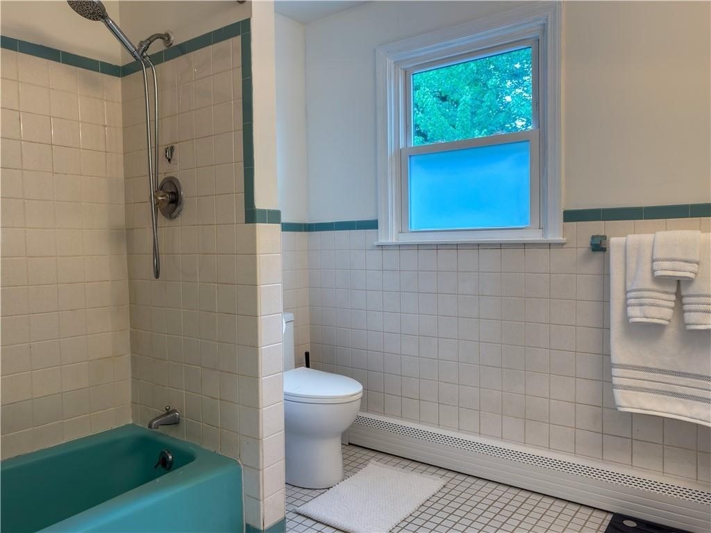 442 Eastview Ave Property Photo 29