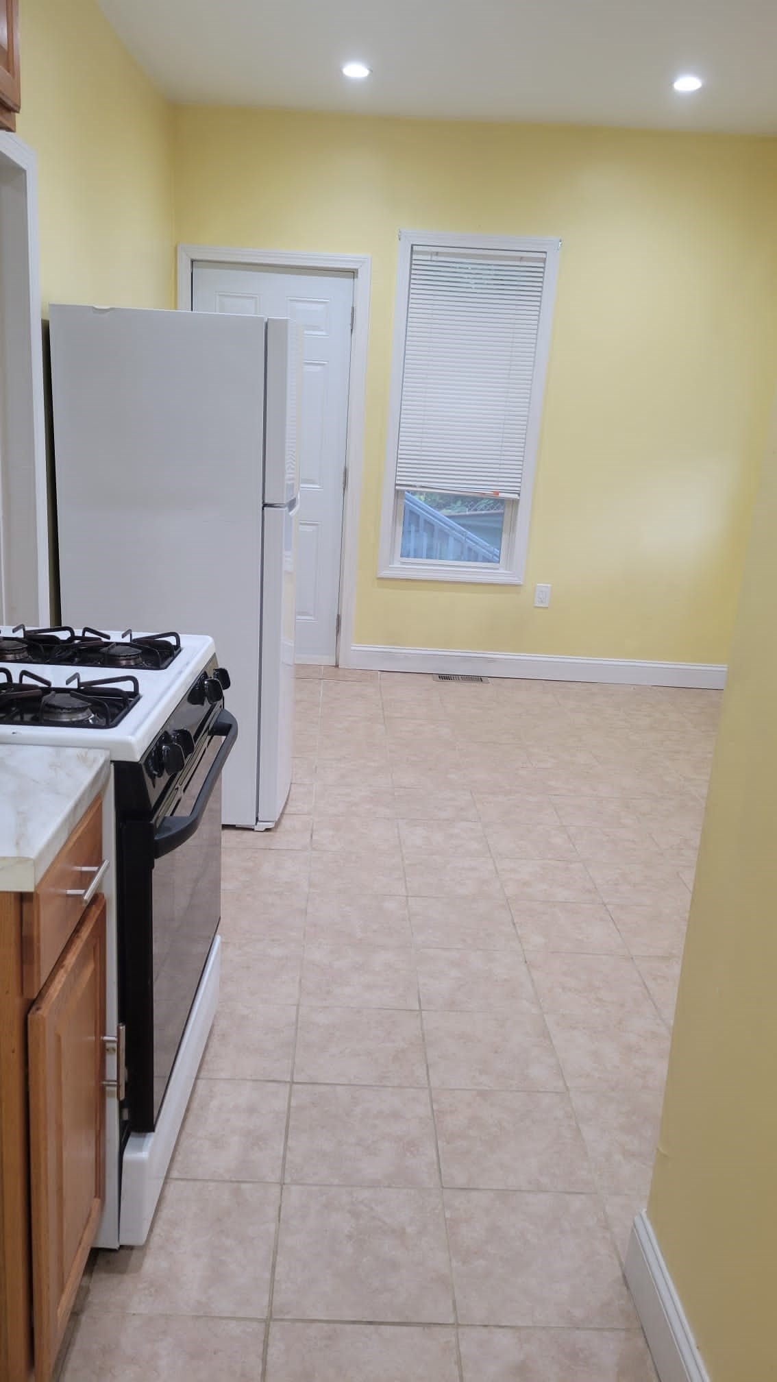 64 Capen Street # 2 Property Photo 13