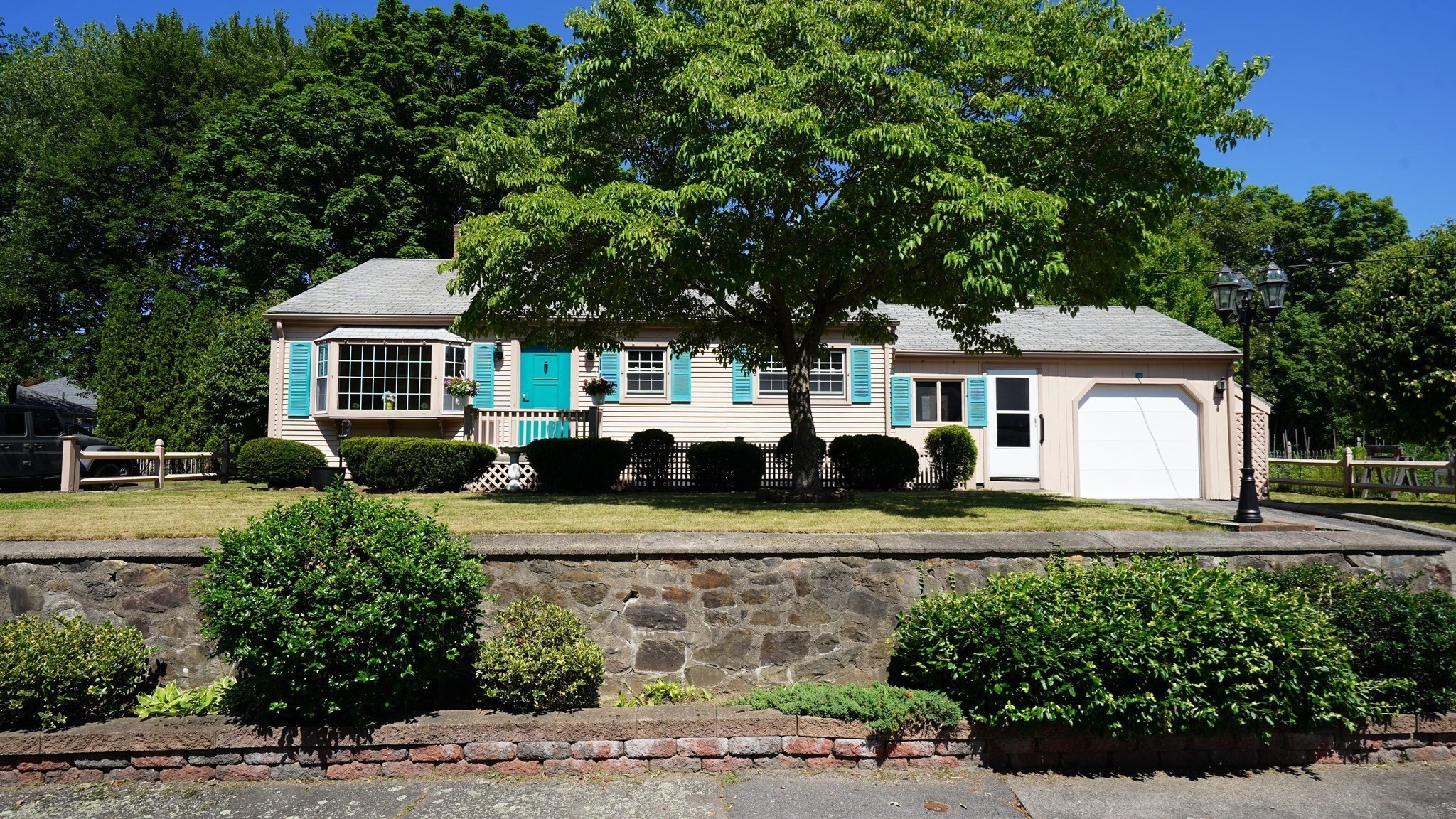 15 Phillips Street Property Photo 3