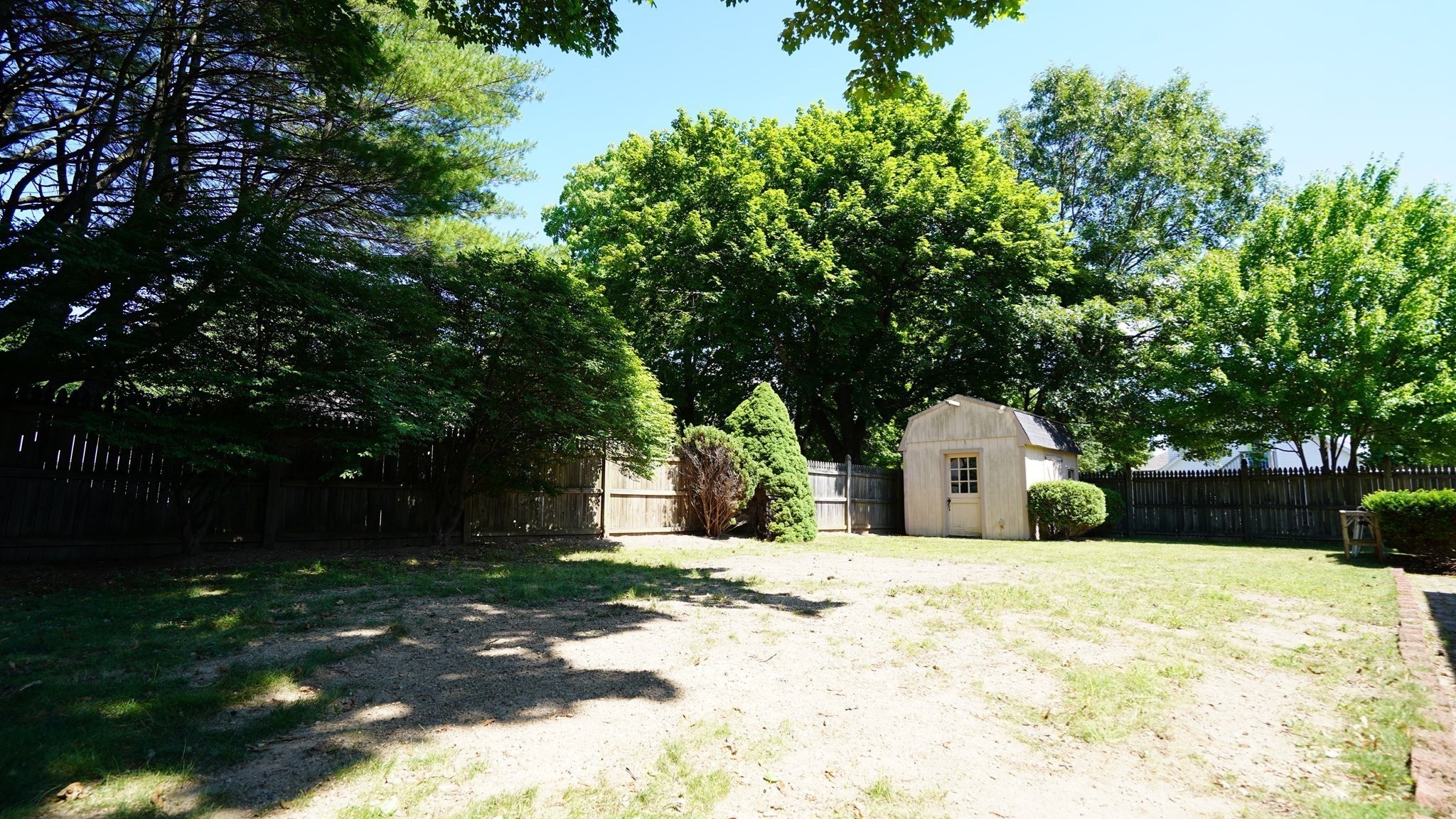 15 Phillips Street Property Photo 33