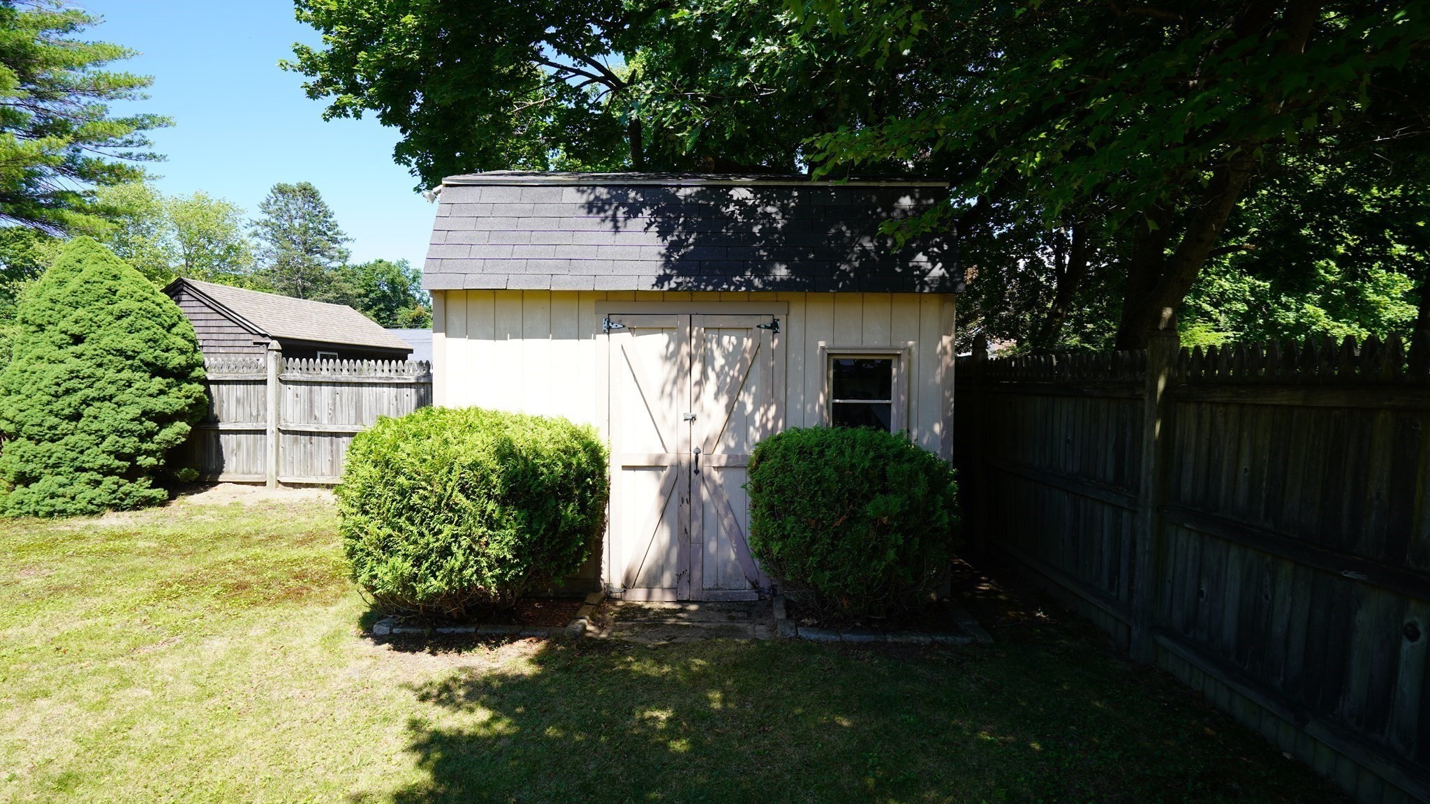 15 Phillips Street Property Photo 34